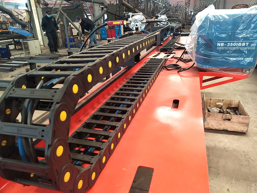 Sawing and threading production line